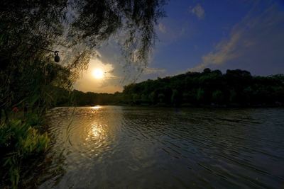 泸州职业技术学院2019年办学条件与师资规模概览